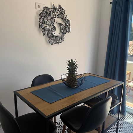 Holiday Apartment Ora Baltsjik Eksteriør bilde
