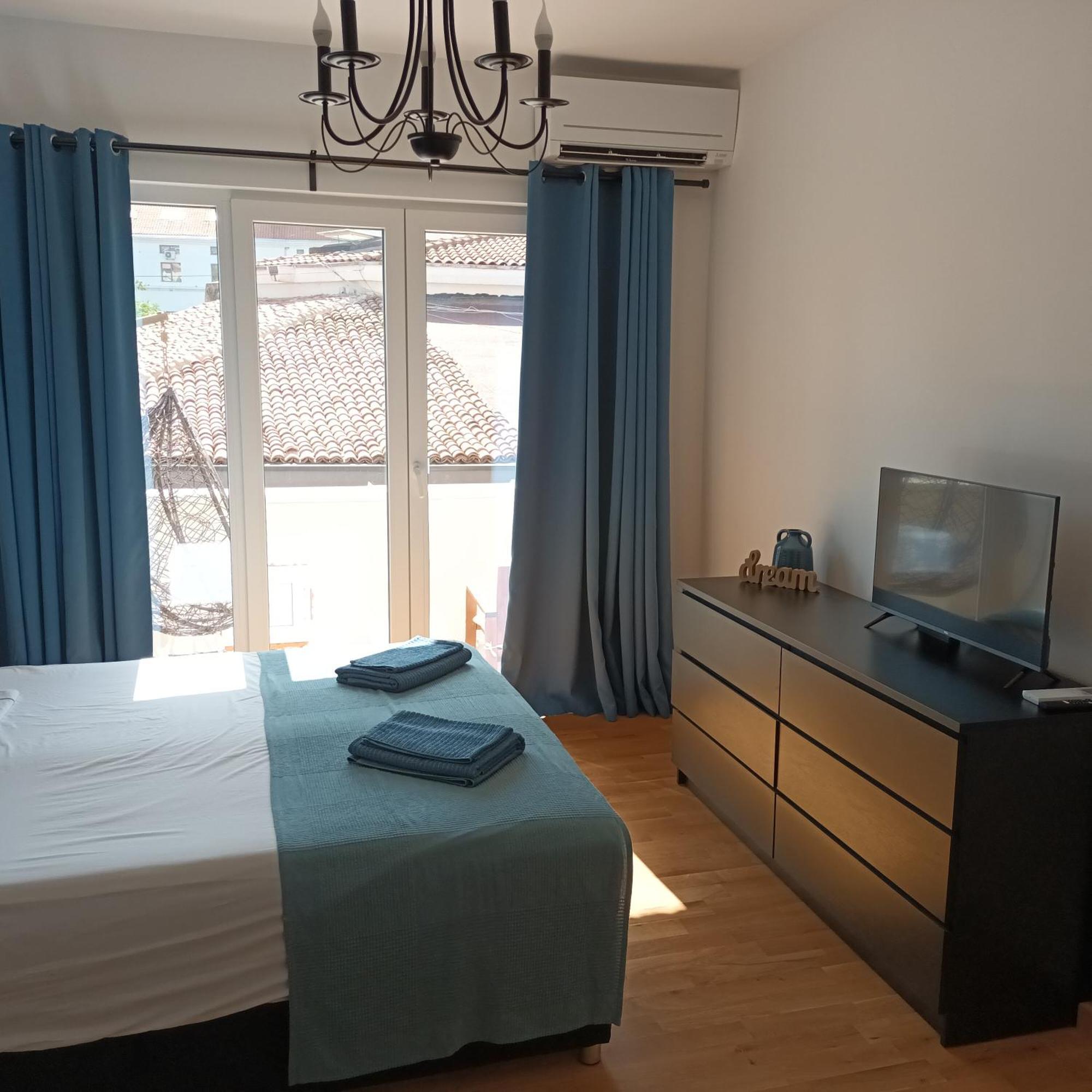 Holiday Apartment Ora Baltsjik Eksteriør bilde